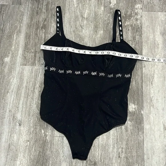New Fabletics Yity Spotlight Shaping Demi Cup Thong Bodysuit - Picture 10 of 16